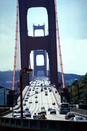 中古トラック購入ガイド：理想のシャーシを見つけるためのポイントと注意点