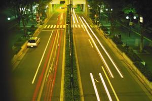 自動車のキズ・へこみを安く直せる店