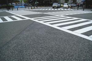 低価格で100項目点検を行う車検専門店