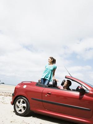 一宮市で快適に車を利用するためのリースのメリットと注意点