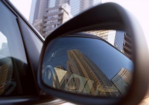 ハイラックスサーフ専門のカーショップ